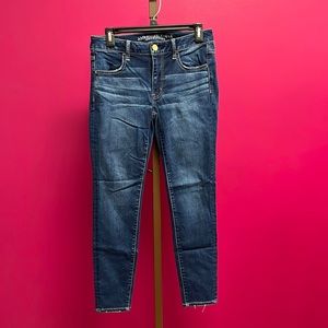 American Eagle Outfitters jeans size 8